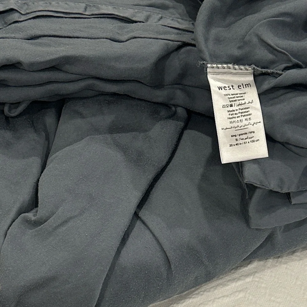 West Elm Silky TENCEL™ Sheet Set | King | Stormy Blue